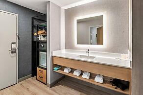 Radisson Hotel Portland Airport