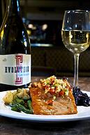 Crowne Plaza Portland Downtown Convention Center by IHG