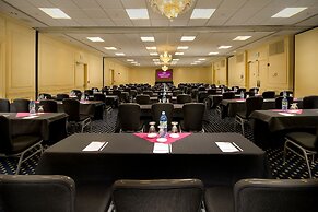 Crowne Plaza Portland Downtown Convention Center by IHG