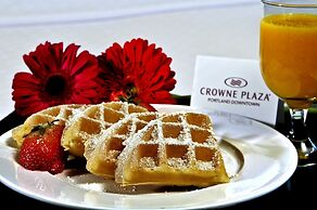Crowne Plaza Portland Downtown Convention Center by IHG