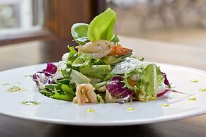 Crowne Plaza Portland Downtown Convention Center by IHG