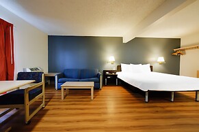 OYO Hotel Hermiston OR, Downtown