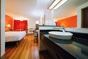 OYO Hotel Hermiston OR, Downtown