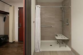 DoubleTree by Hilton Portland - Tigard