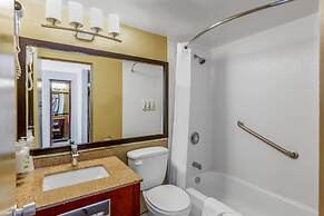Days Inn by Wyndham Terrace