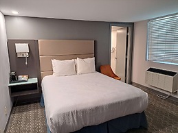 Best Western Plus Vancouver Airport Hotel