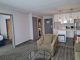 Best Western Plus Vancouver Airport Hotel