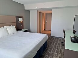 Best Western Plus Vancouver Airport Hotel