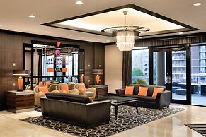 Coast Victoria Hotel & Marina by APA