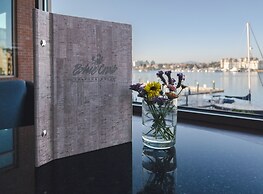 Coast Victoria Hotel & Marina by APA