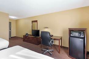 Quality Inn & Suites Bloomington University Area