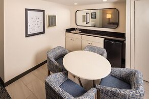 DoubleTree by Hilton Hotel Jackson