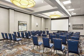 DoubleTree by Hilton Hotel Jackson