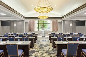 DoubleTree by Hilton Hotel Jackson