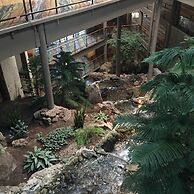 Lodge Of Four Seasons Golf Resort, Marina & Spa