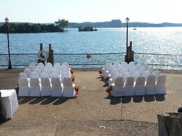 Lodge Of Four Seasons Golf Resort, Marina & Spa