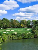 Lodge Of Four Seasons Golf Resort, Marina & Spa