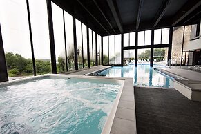 Lodge Of Four Seasons Golf Resort, Marina & Spa