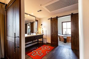 Bishop's Lodge Auberge Resorts Collection