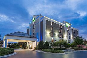 Holiday Inn Express Hotel & Suites Wilmington-University Ctr, an IHG H