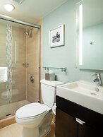 DoubleTree by Hilton Hotel Jacksonville Riverfront