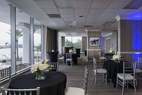 DoubleTree by Hilton Hotel Jacksonville Riverfront