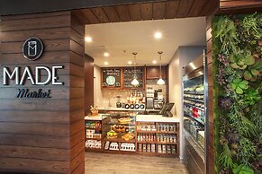 Doubletree Resort by Hilton Hollywood Beach