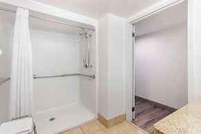 Comfort Inn Alpharetta - Atlanta North