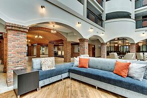 Drury Plaza Hotel St. Paul Downtown