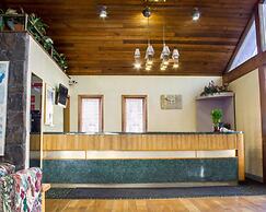 Econo Lodge Inn & Suites Colonie Center Mall