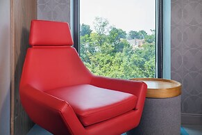 Aloft New York LaGuardia Airport