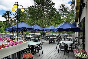 DoubleTree by Hilton Nashua