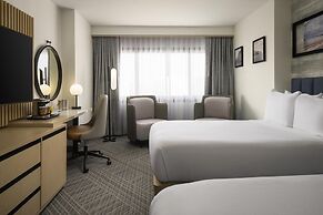 DoubleTree by Hilton Fort Lee - George Washington Bridge