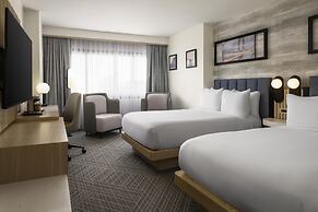 DoubleTree by Hilton Fort Lee - George Washington Bridge