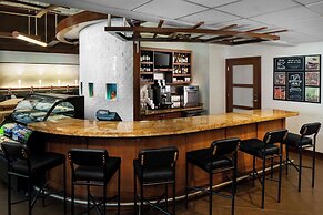 Hyatt Place Charlotte/Arrowood