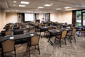 Hyatt Place Charlotte/Arrowood