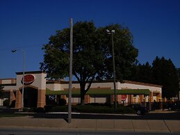 Wyndham Garden Greensboro