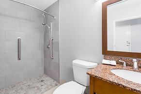 Wyndham Garden Greensboro