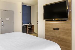Holiday Inn Express Hotel & Suites Albuquerque Midtown by IHG