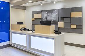 Holiday Inn Express Hotel & Suites Albuquerque Midtown by IHG