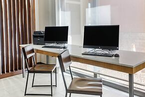 Holiday Inn Express Hotel & Suites Albuquerque Midtown by IHG