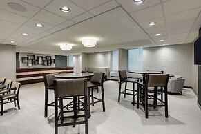 Drury Inn & Suites Cape Girardeau