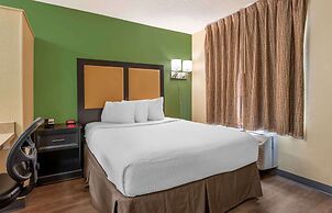 Extended Stay America Select Suites Chicago Downers Grove