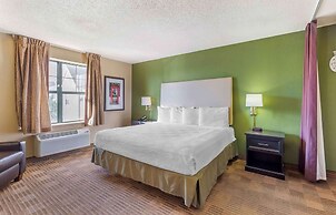 Extended Stay America Select Suites Chicago Downers Grove