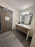 Spark by Hilton Fort Wayne