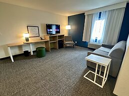 Spark by Hilton Fort Wayne