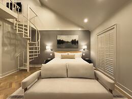 Garden District Hotel