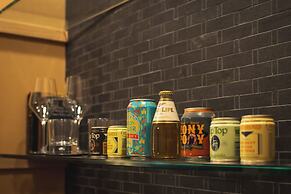 Garden District Hotel