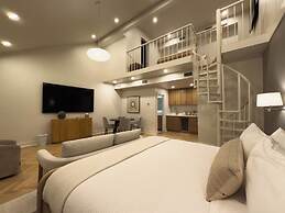 Garden District Hotel