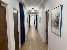 Majestic Hotel South Beach